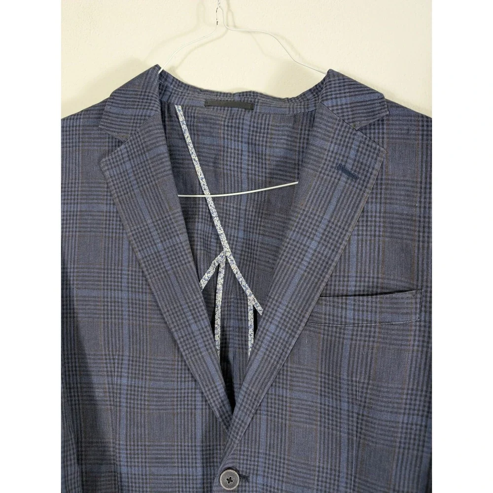 Bugatchi men sport